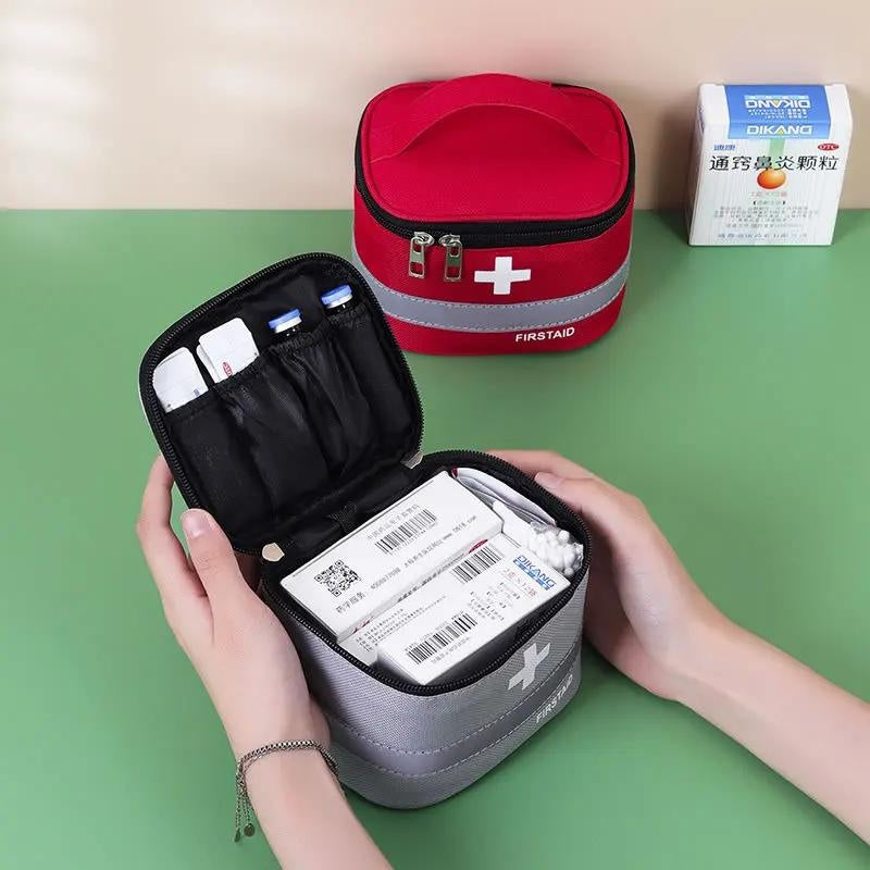 trousse de secours voyage avion
