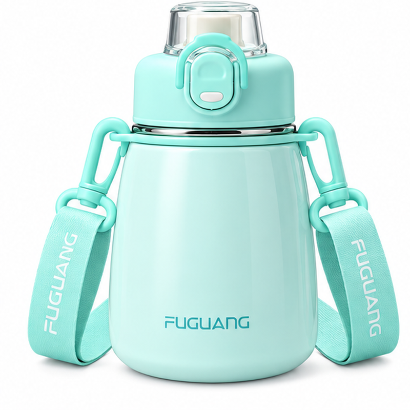 Gourde inox enfant verte menthe, vue de face avec bandoulière