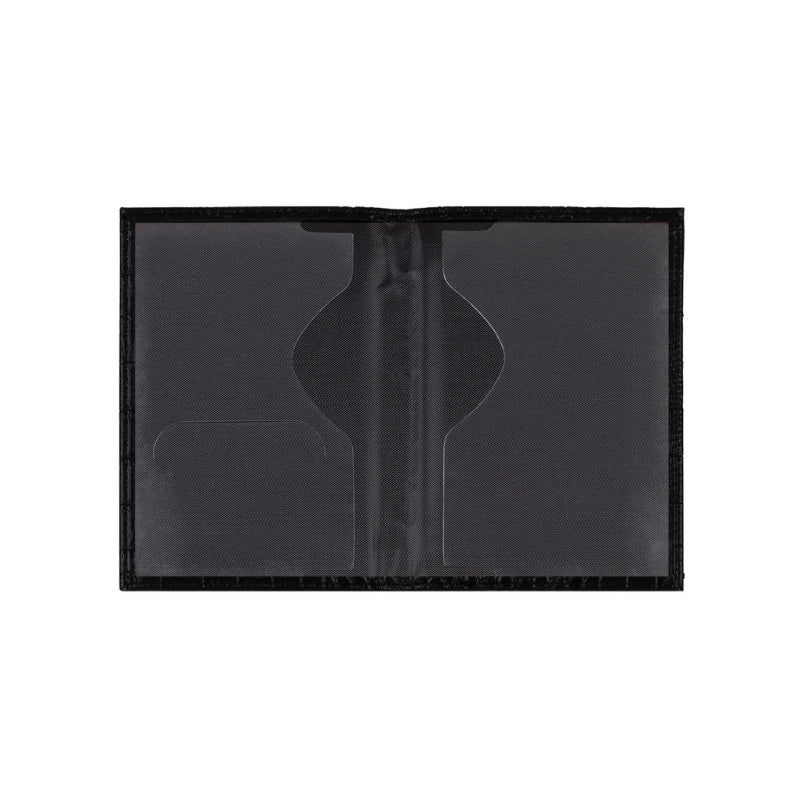 LEATHER PASSEPORT COVER - La Tanière du Kanken LEATHER PASSEPORT COVER - La Tanière du Kanken