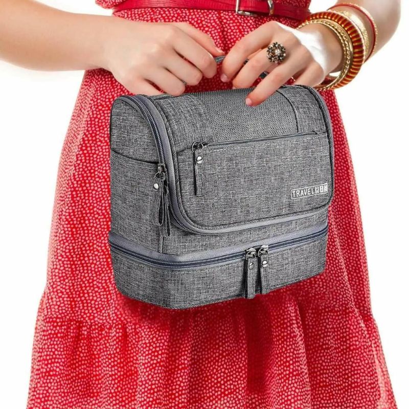 Vorspack Trousse de toilette de voyage – Trousse de toilette à suspendre pour homme en toile résistante à l'eau Sac de rasage pour voyage, gris clair, Medium Vorspack Trousse de toilette de voyage – Trousse de toilette à suspendre pour homme en toile résistante à l'eau Sac de rasage pour voyage, gris clair, Medium
